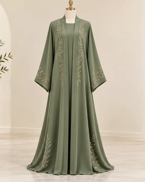 عباية ساج مطرزة
