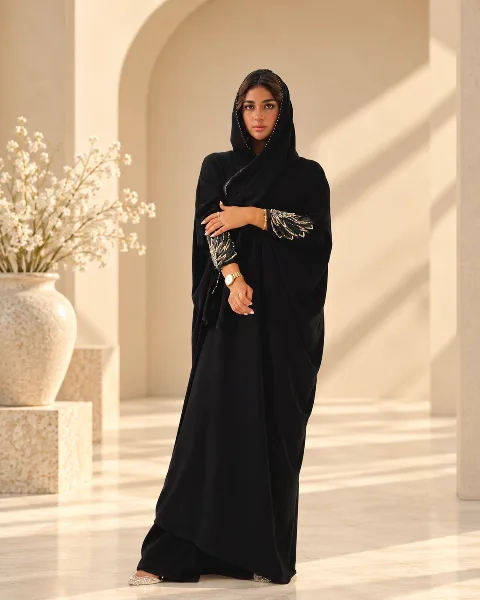 Luxurious Bisht-Style Abaya